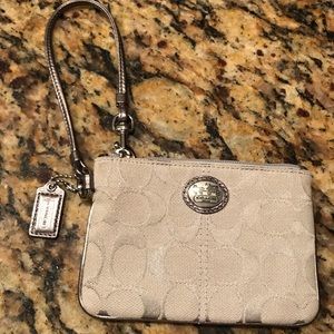 Coach Outline Signature Corner ZIP Wristlet